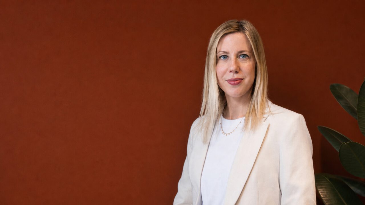Dolores - Ceo